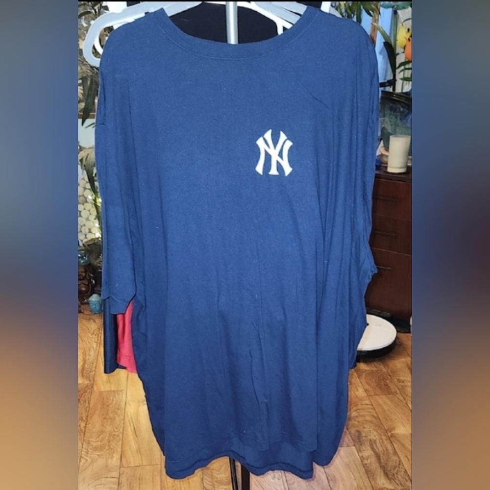 NY Yankees T-shirt Mens size 4XT
